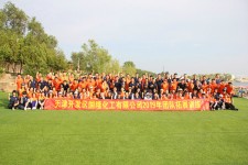 國(guó)隆集團(tuán)2019年年中會(huì)議系列之二——年中團(tuán)隊(duì)拓展訓(xùn)練圓滿結(jié)束